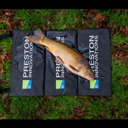 FOLD AWAY UNHOOKING MAT (P0130131) 