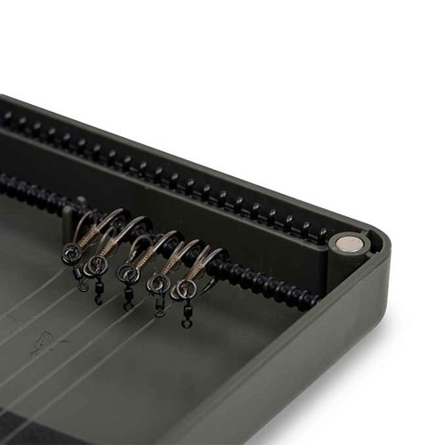 EDGES LGE RIG/DISC BOX 50PINS/7D (CBX099) 