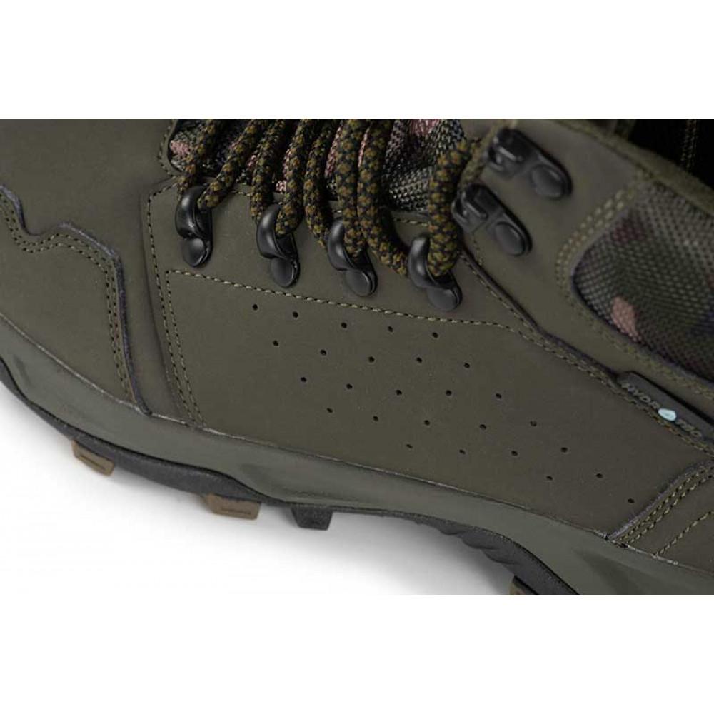 Fox Khaki / Camo boot sz 11 / 45 (CFW154) 