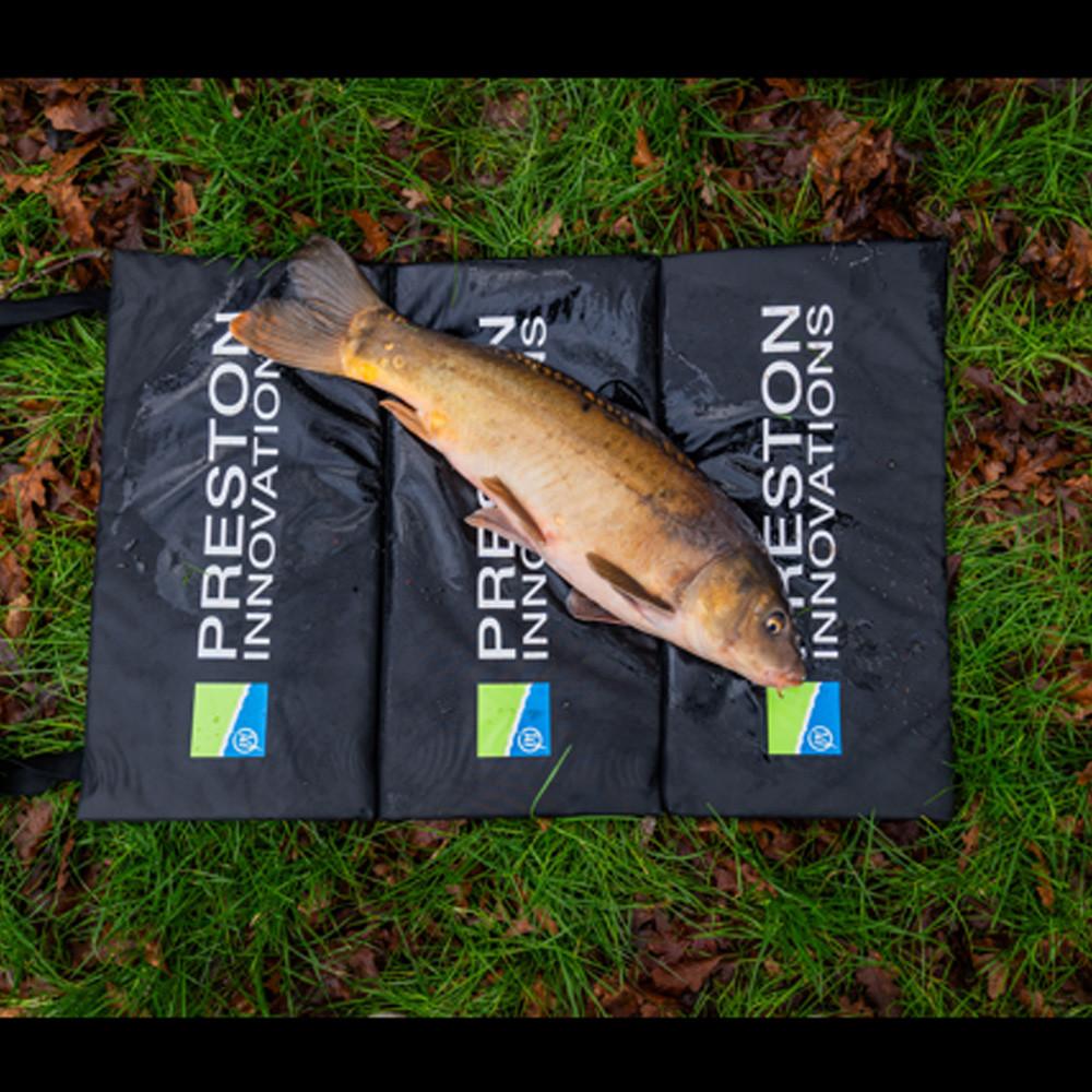 FOLD AWAY UNHOOKING MAT (P0130131) 