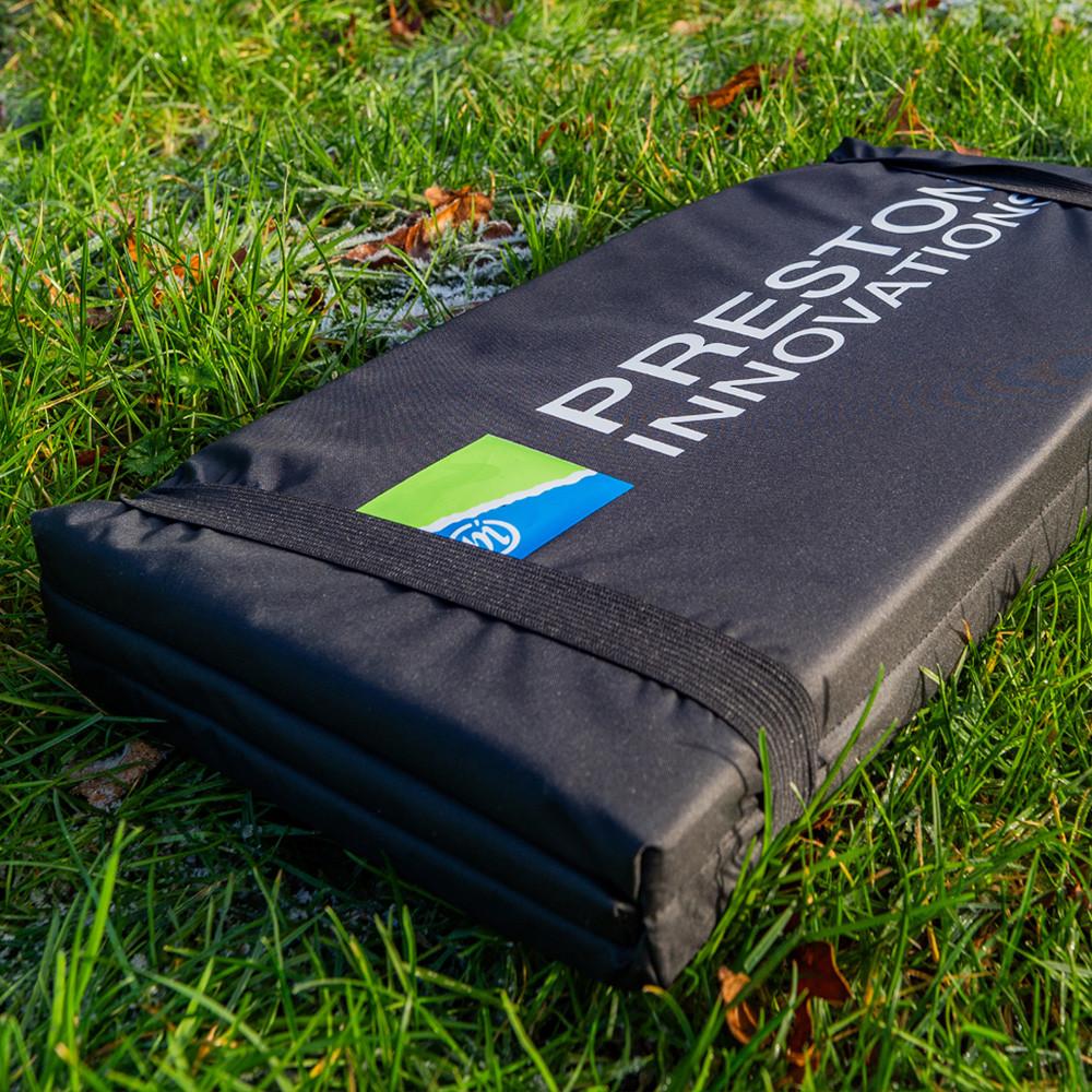 FOLD AWAY UNHOOKING MAT (P0130131) 