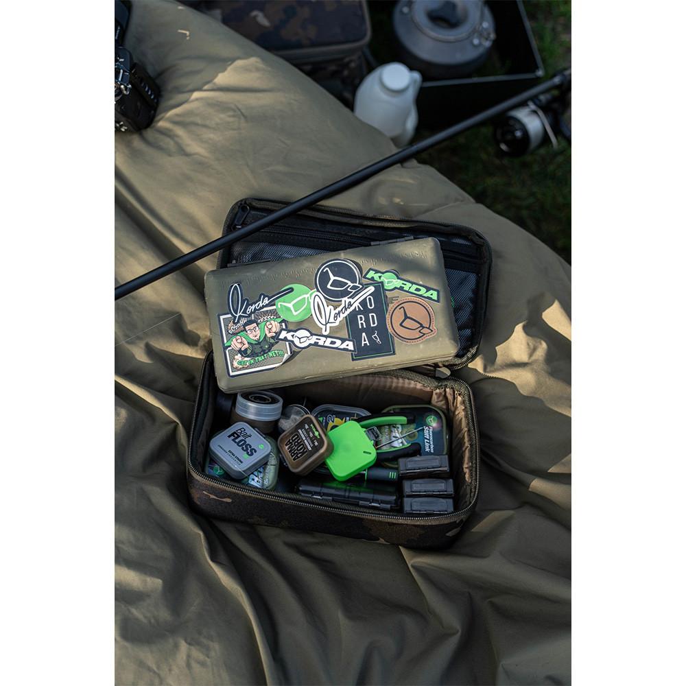 COMPAC 140 TACKLE POUCH DARK KAMO (KLUG168) 
